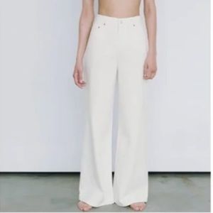 Zara The Trute Wide Leg Jeans in Off White